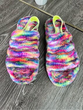 UGG FLUFF YEAH PIXELATE SLIPPERS